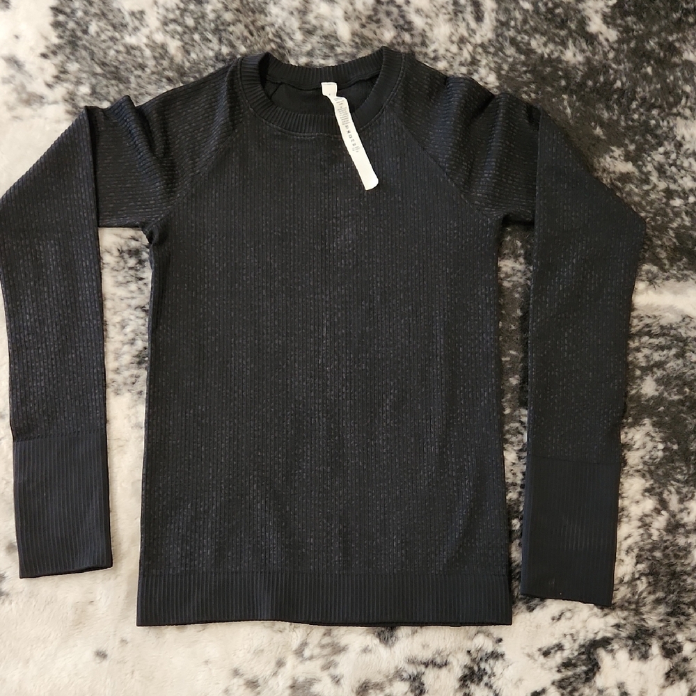lululemon  Black Long Sleeve Top